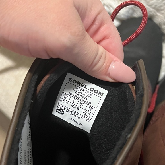 Women’s Sorel Boots - Picture 4 of 4